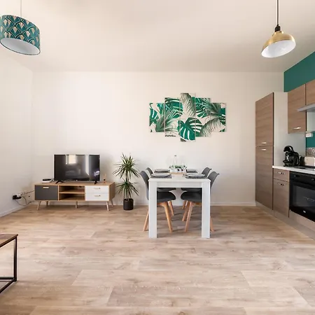 Apartmán In Near Center Le Mans